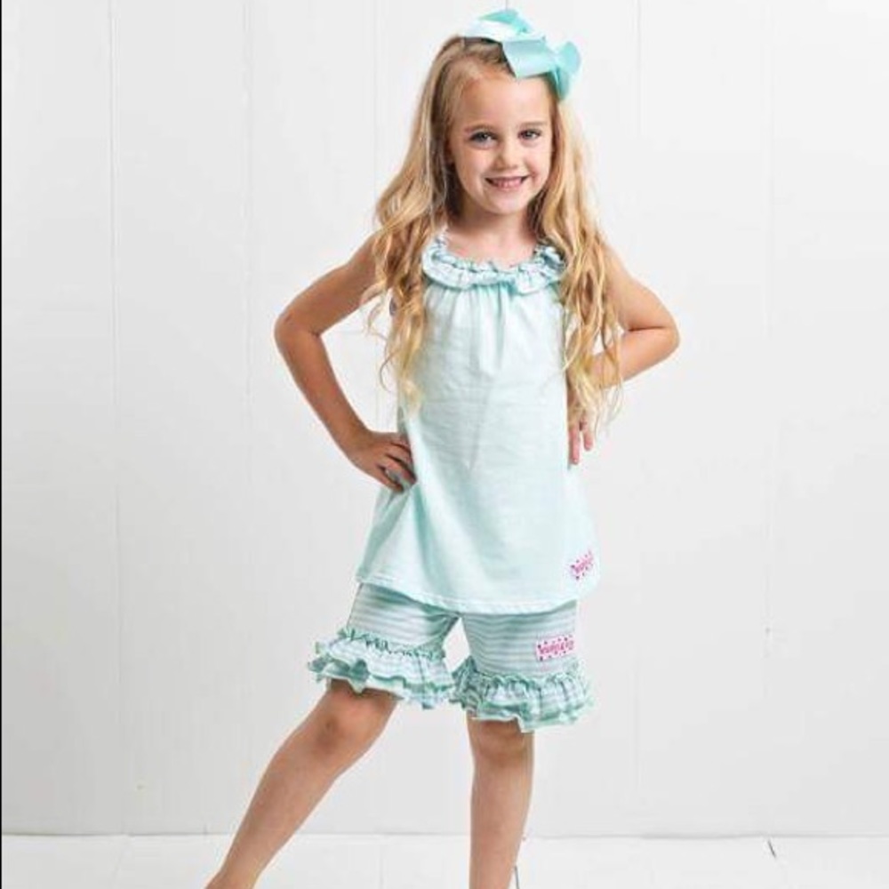 Ruffle Girl Aqua/Light Blue Ruffle Neck Short Set